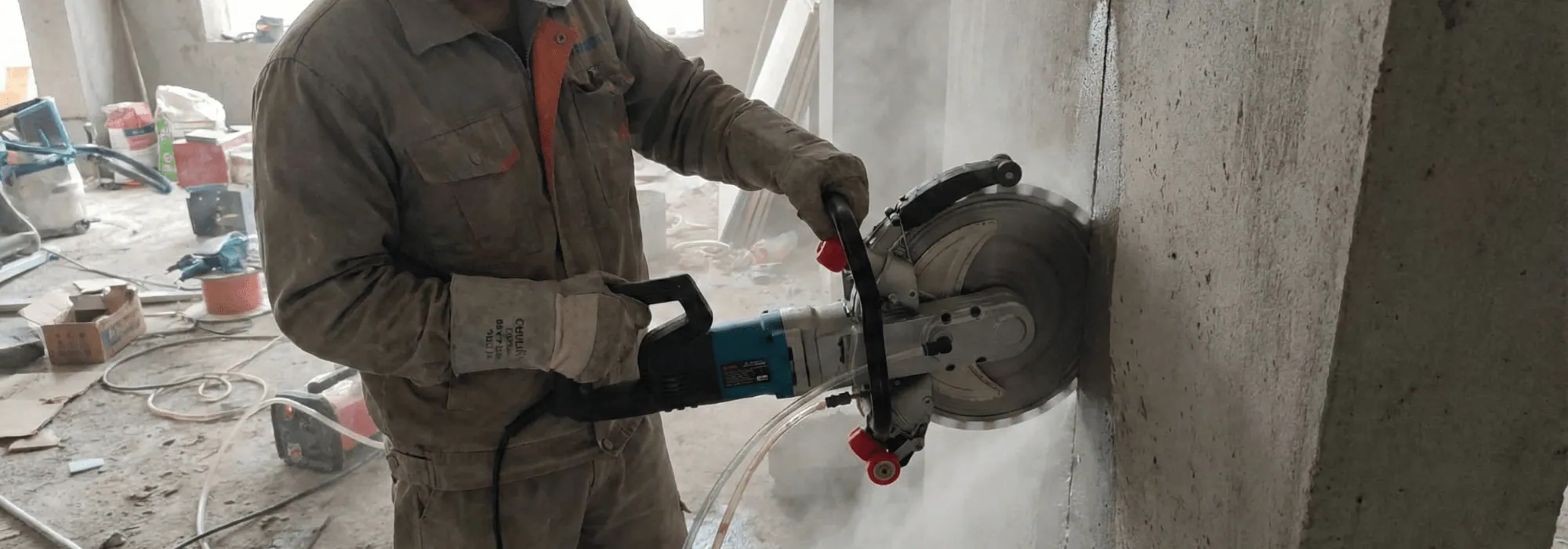 Beton kesme makinesi